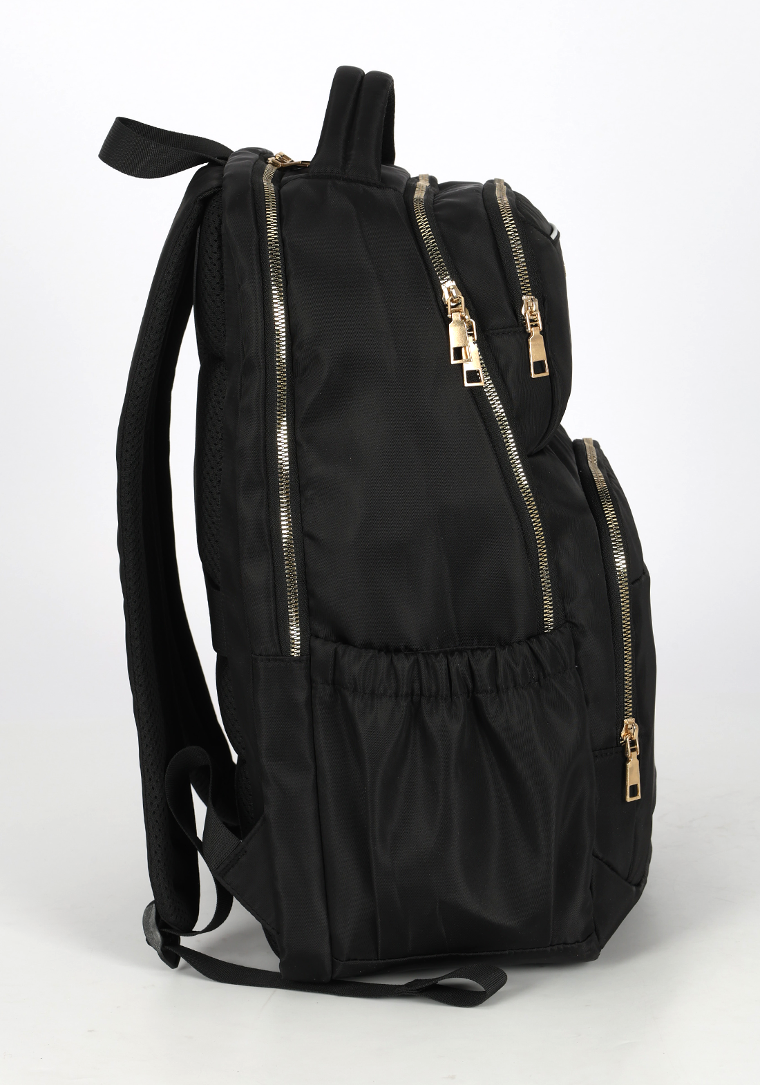 MN54142UP.0600.05.png.PRETO