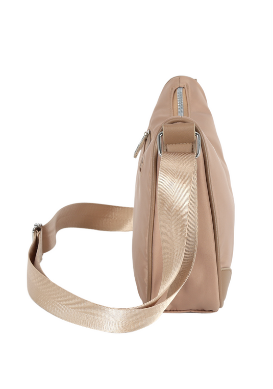 BS72928GA.4000.02.png.FENDI