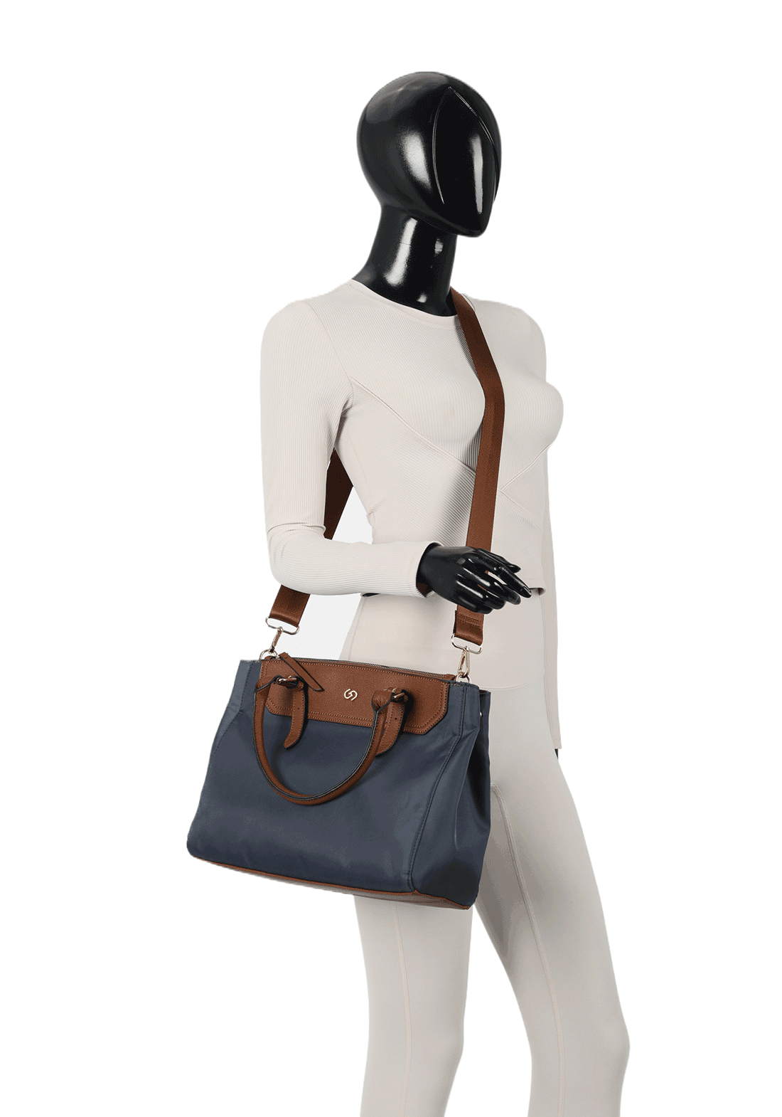 BS73020GA.0900.07.png.CINZA