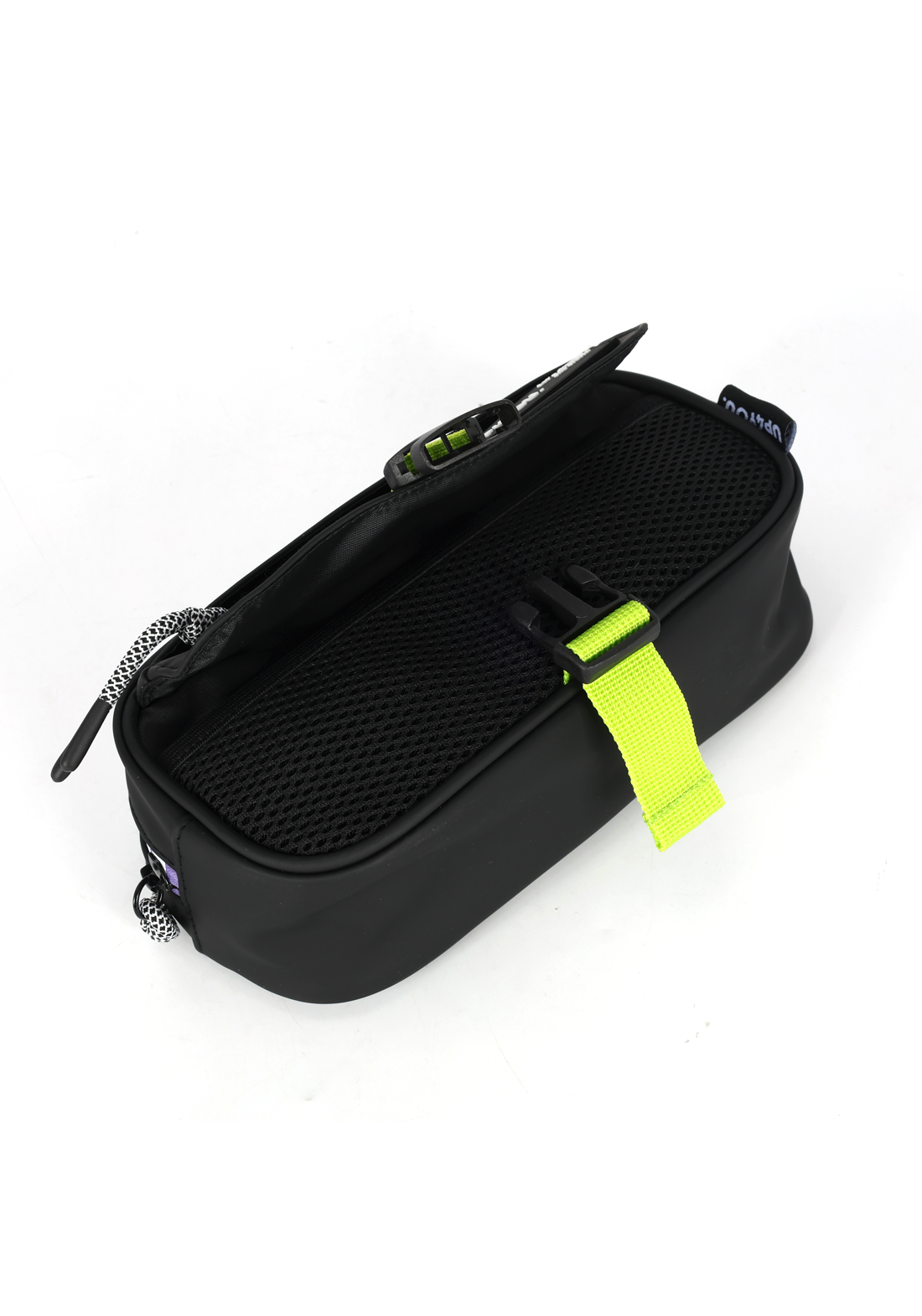 ET49665UP.0600.06.png.PRETO